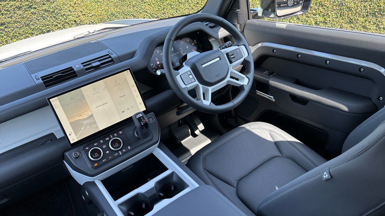 Land Rover Defender 3.0 D250 S 90 3dr Auto Diesel Estate